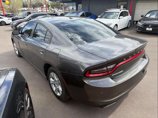 Granite Pearlcoat 2022 Dodge Charger SXT