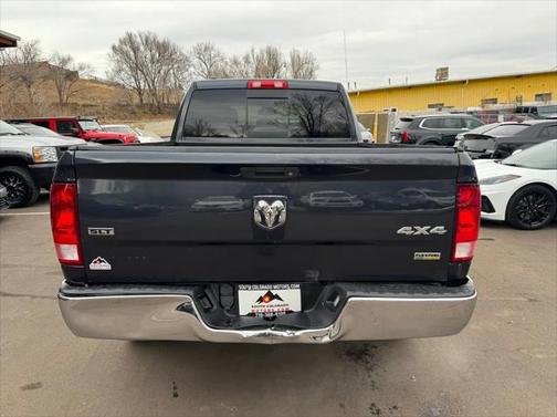 2016 RAM 1500 SLT
