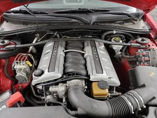 2005 Pontiac GTO Base