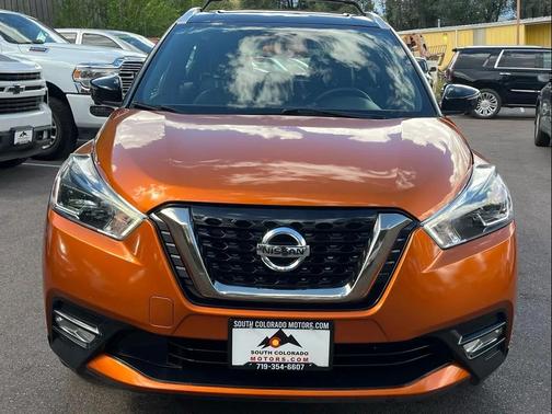 2019 Nissan Kicks SR