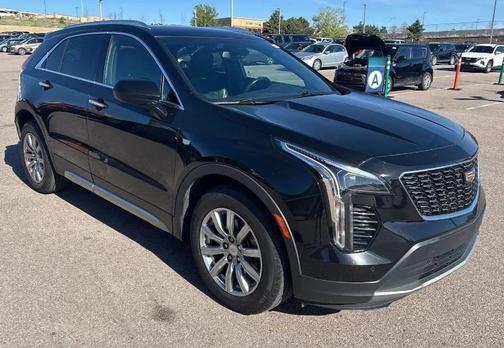 Stellar Black Metallic 2019 Cadillac XT4 Premium Luxury