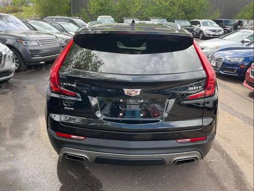 Stellar Black Metallic 2019 Cadillac XT4 Premium Luxury