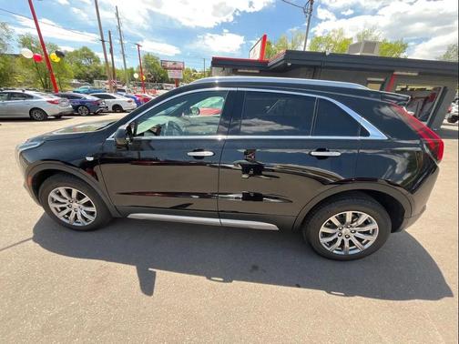 Stellar Black Metallic 2019 Cadillac XT4 Premium Luxury