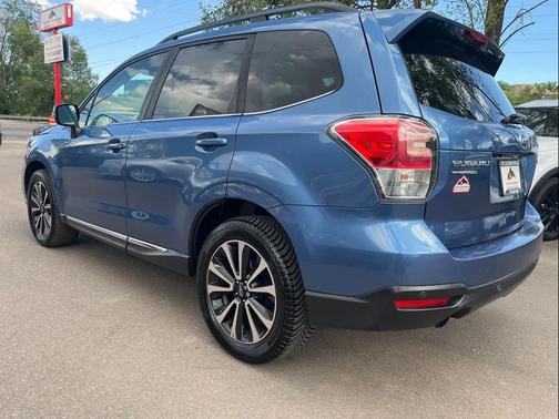 Quartz Blue Pearl 2018 Subaru Forester 2.0XT Touring