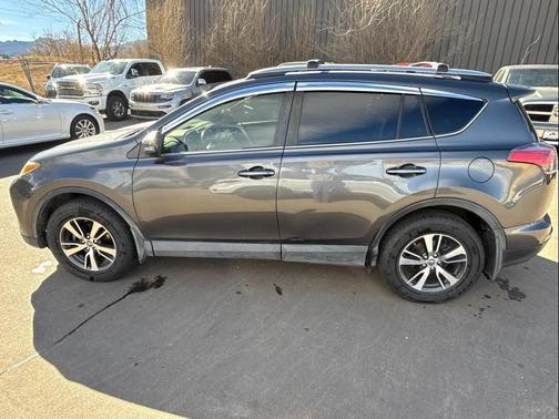 2018 Toyota RAV4 Adventure