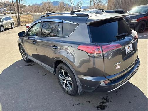 2018 Toyota RAV4 Adventure