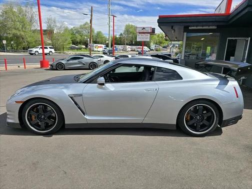 2013 Nissan GT-R Premium