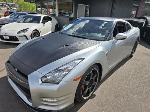 2013 Nissan GT-R Premium