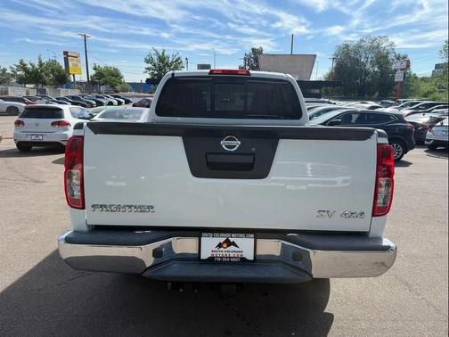 2017 Nissan Frontier SV