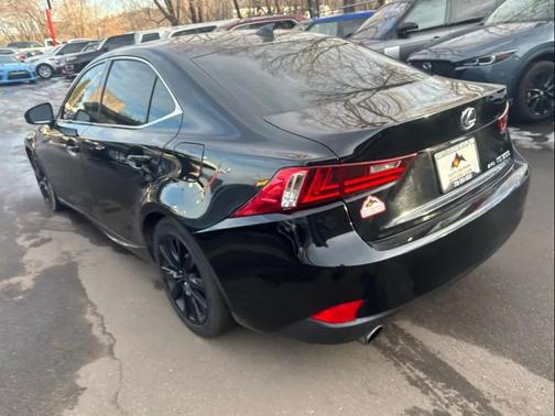 2016 Lexus IS 300 Base