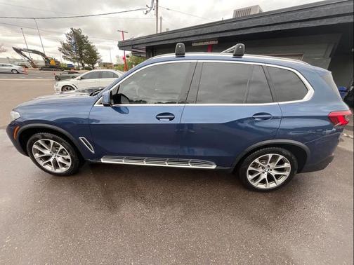 Blue 2019 BMW X5 xDrive40i