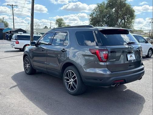 2019 Ford Explorer Sport
