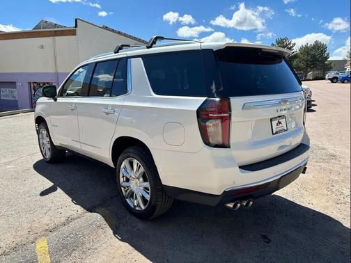 2021 Chevrolet Tahoe 4WD High Country