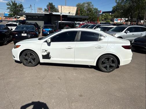 Silver Moon Metallic 2015 Acura ILX 2.0L