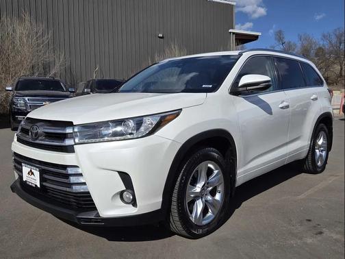 2017 Toyota Highlander Limited
