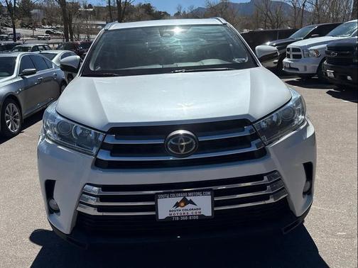 2017 Toyota Highlander Limited