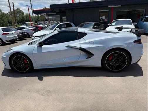 2020 Chevrolet Corvette Stingray w/3LT