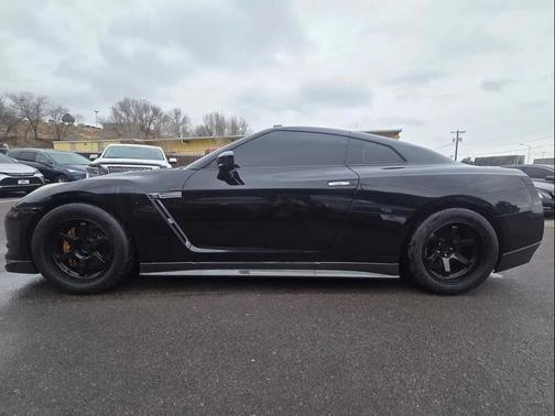 2009 Nissan GT-R Premium