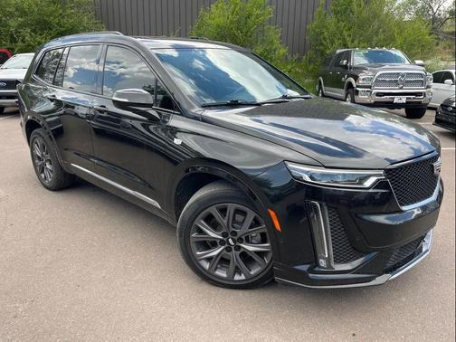 Stellar Black Metallic 2020 Cadillac XT6 Sport AWD
