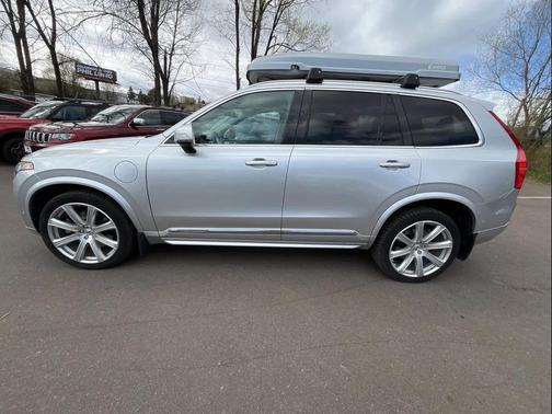 2017 Volvo XC90 Hybrid T8 Inscription