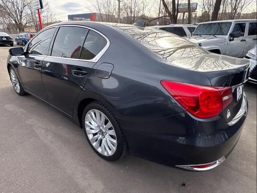 2017 Acura RLX Technology Package