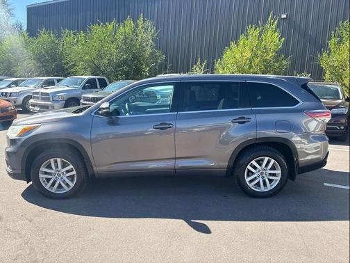 2016 Toyota Highlander LE Plus