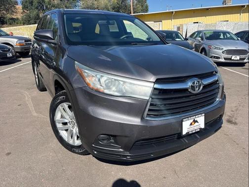 2016 Toyota Highlander LE Plus
