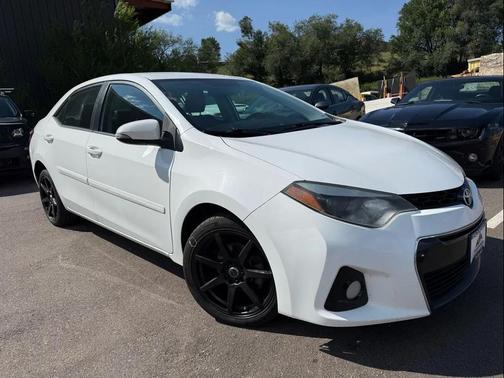 2015 Toyota Corolla S Plus