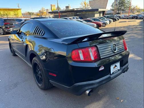 2011 Ford Mustang GT Premium