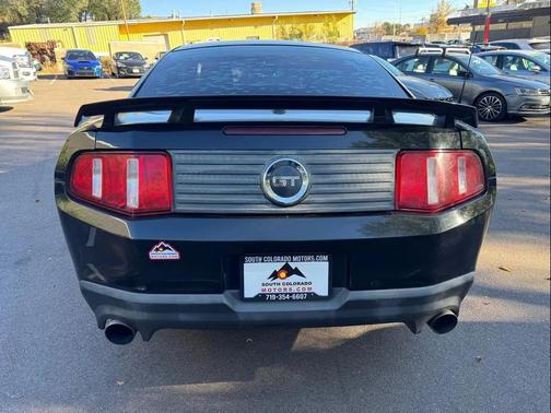 2011 Ford Mustang GT Premium
