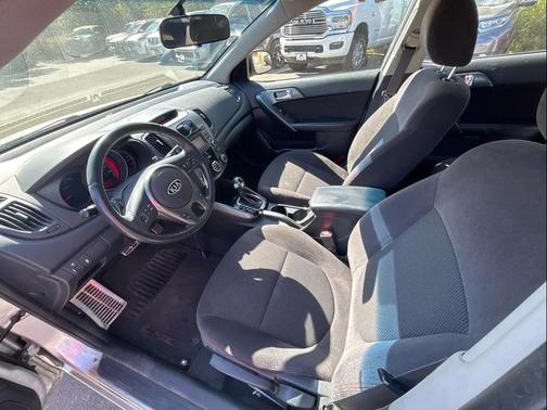 2011 Kia Forte SX