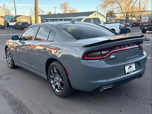 2017 Dodge Charger SXT