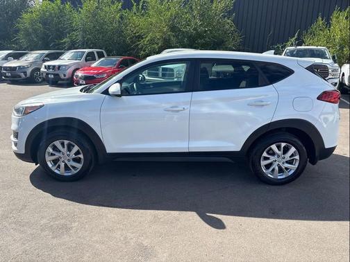 2020 Hyundai TUCSON SE