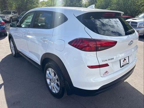2020 Hyundai TUCSON SE