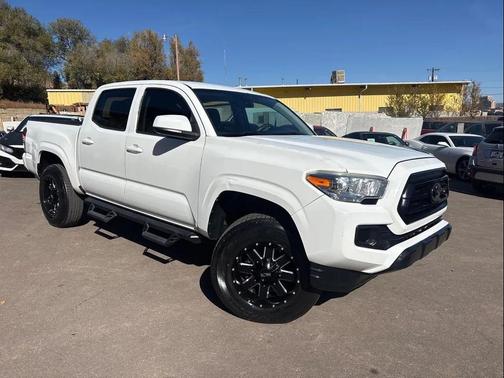 2020 Toyota Tacoma SR