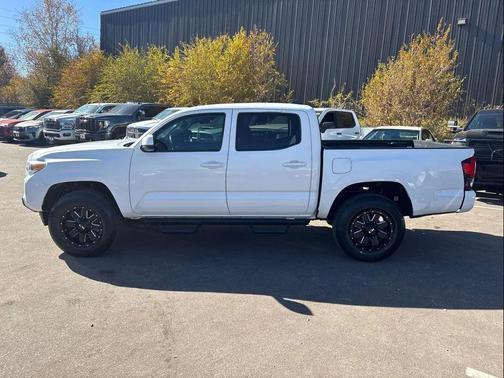 2020 Toyota Tacoma SR