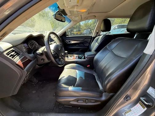 2015 INFINITI Q70L 3.7X