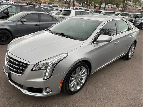 Radiant Silver Metallic 2019 Cadillac XTS Luxury