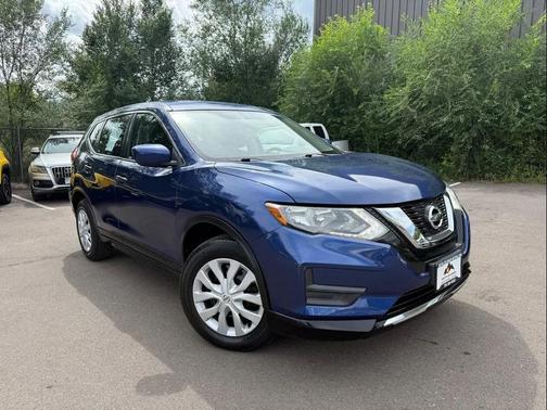 2017 Nissan Rogue S