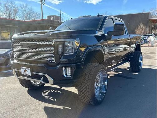 2020 GMC Sierra 2500 Denali