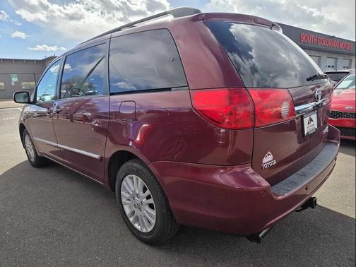 2007 Toyota Sienna XLE Limited