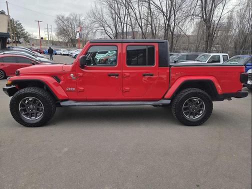 2020 Jeep Gladiator Overland