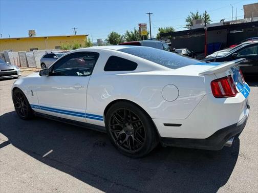 2010 Ford Shelby GT500 Base