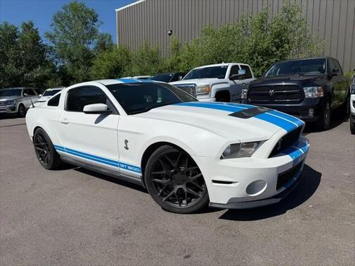 2010 Ford Shelby GT500 Base