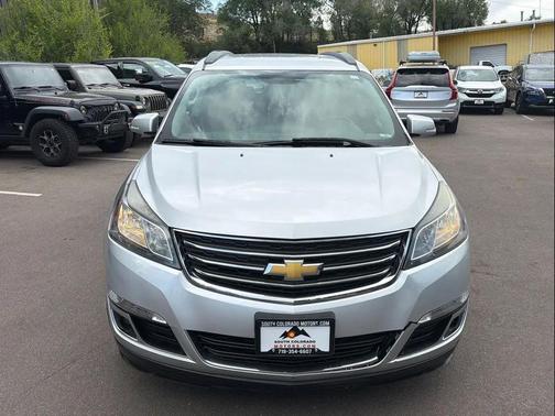 Silver Ice Metallic 2016 Chevrolet Traverse 2LT