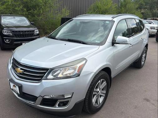 Silver Ice Metallic 2016 Chevrolet Traverse 2LT