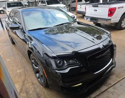 2020 Chrysler 300 Touring