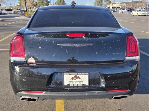 2020 Chrysler 300 Touring