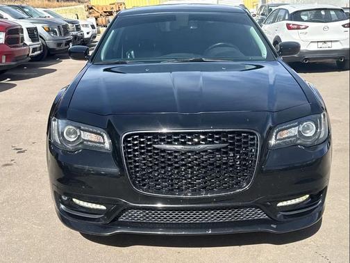 2020 Chrysler 300 Touring