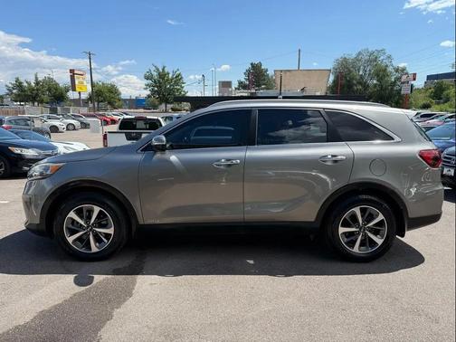 2019 Kia Sorento EX